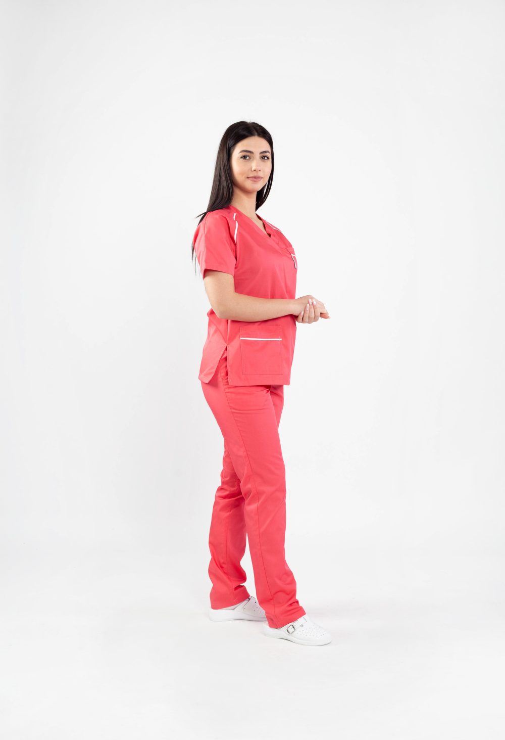 costum medical asistenta cu bluza si pantalon